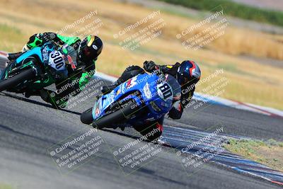 media/Aug-13-2023-CRA (Sun) [[1cfc37a6fb]]/Race 4 400 Superbike/Race/